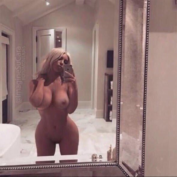 Kim-Kardashian-Uncensored-Selfie.jpg